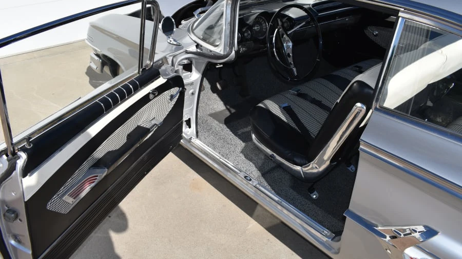 1960 Chevrolet Impala 2nd Gen - Image 4 of 21