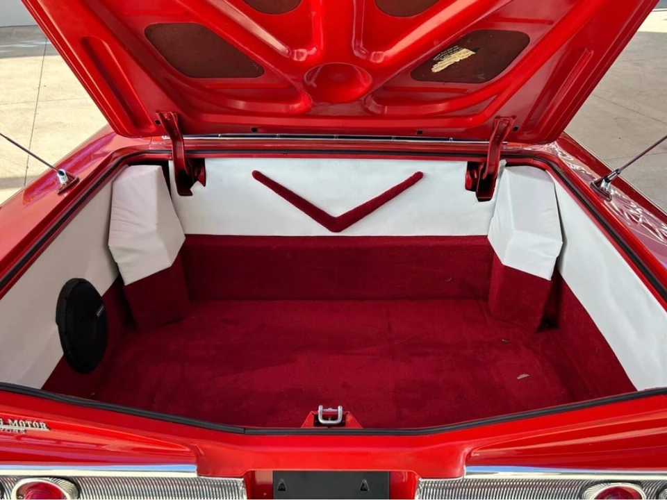 1960 Chevrolet Impala 2nd Gen - Image 8 of 31