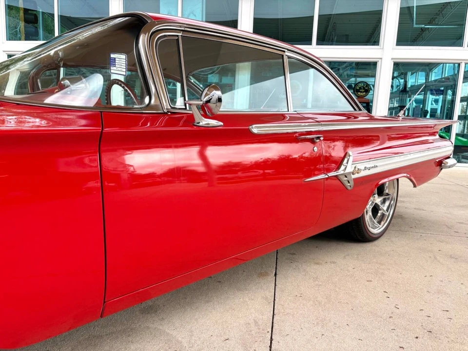1960 Chevrolet Impala 2nd Gen - Image 14 of 31