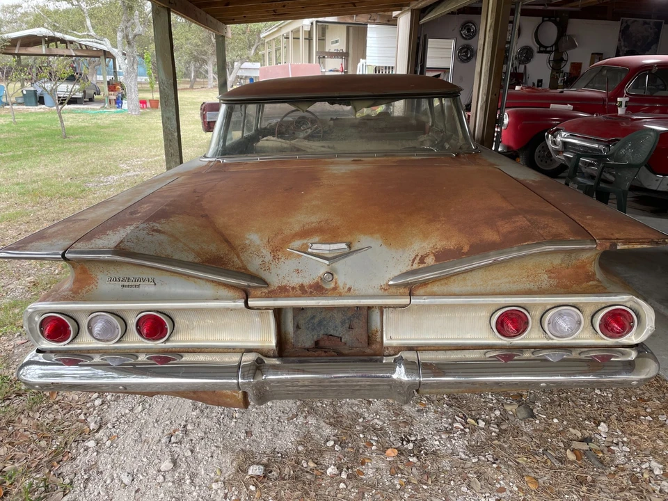 1960 Chevrolet Impala 2nd Gen - Image 10 of 12
