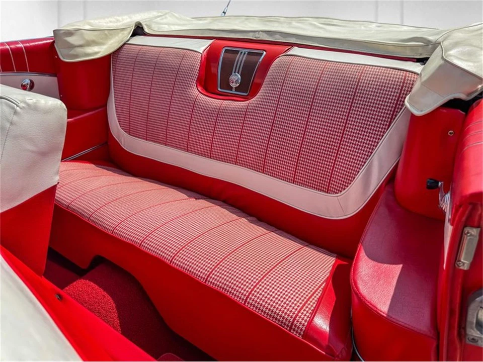 1960 Chevrolet Impala 2nd Gen - Image 22 of 26