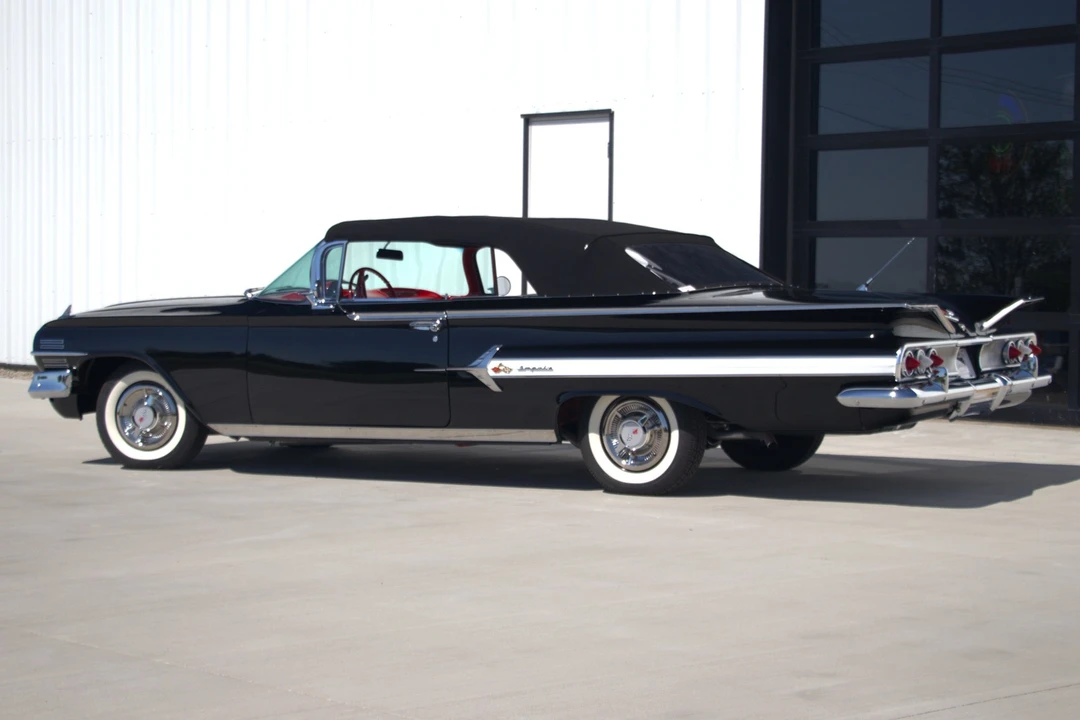 1960 Chevrolet Impala 1st Gen - Image 20 of 21