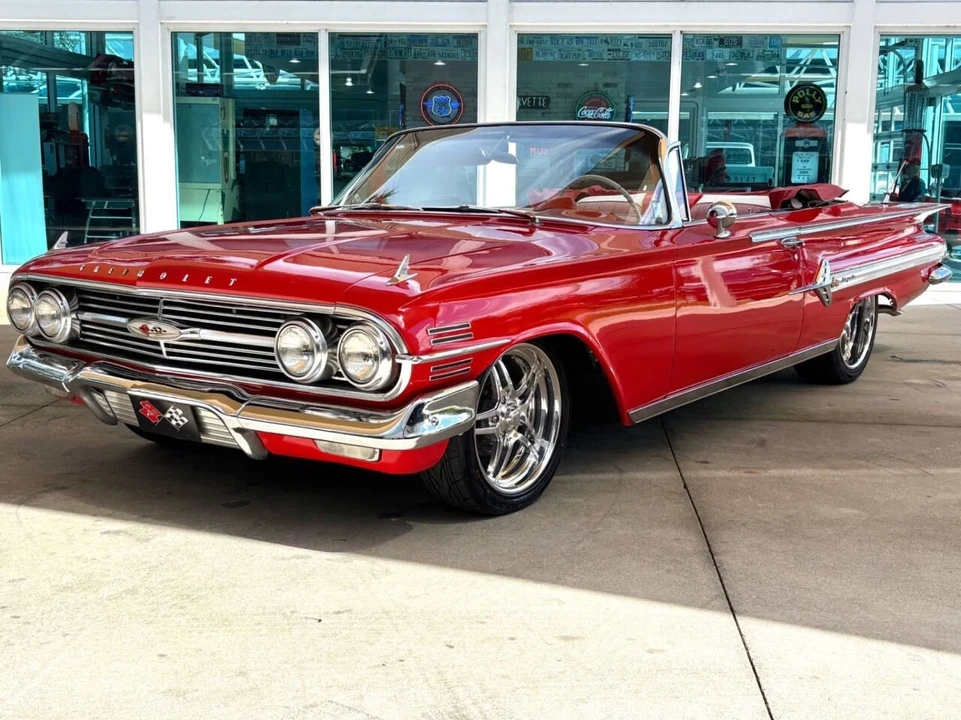 1960 Chevrolet Impala 1st Gen - Image 11 of 12