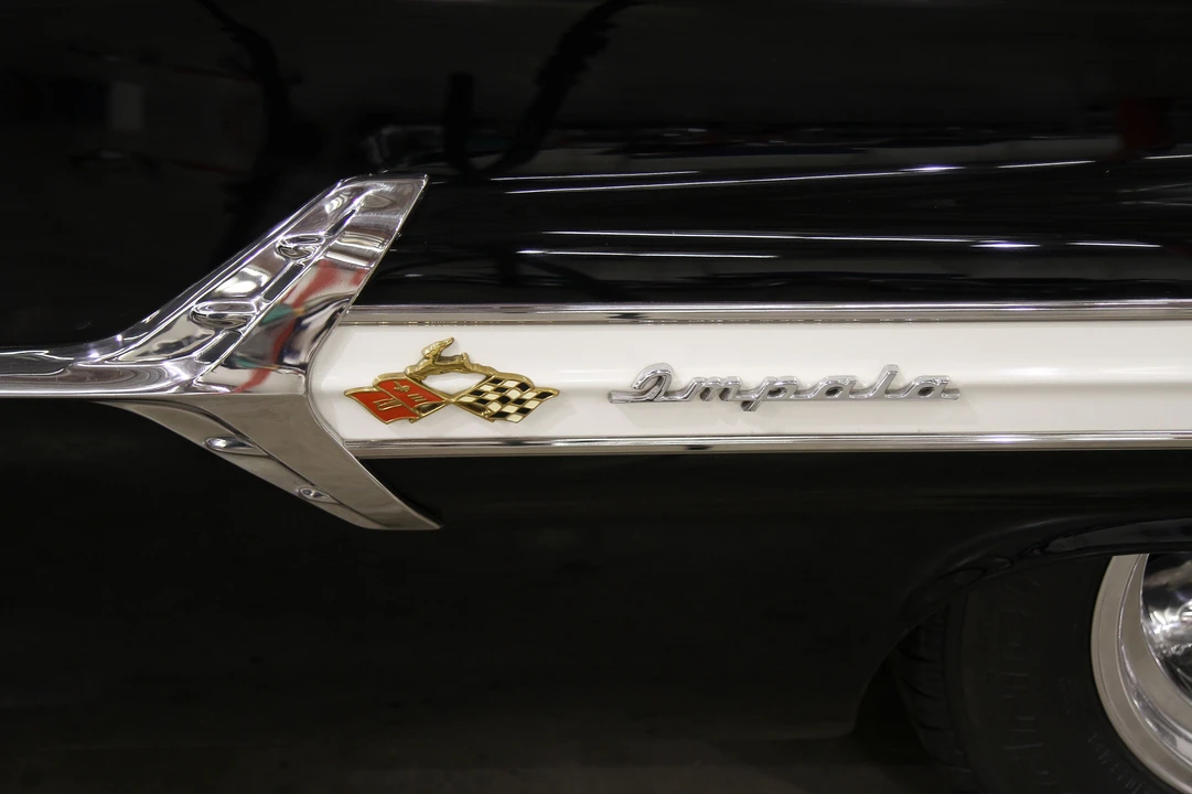 1960 Chevrolet Impala 2nd Gen - Image 4 of 5