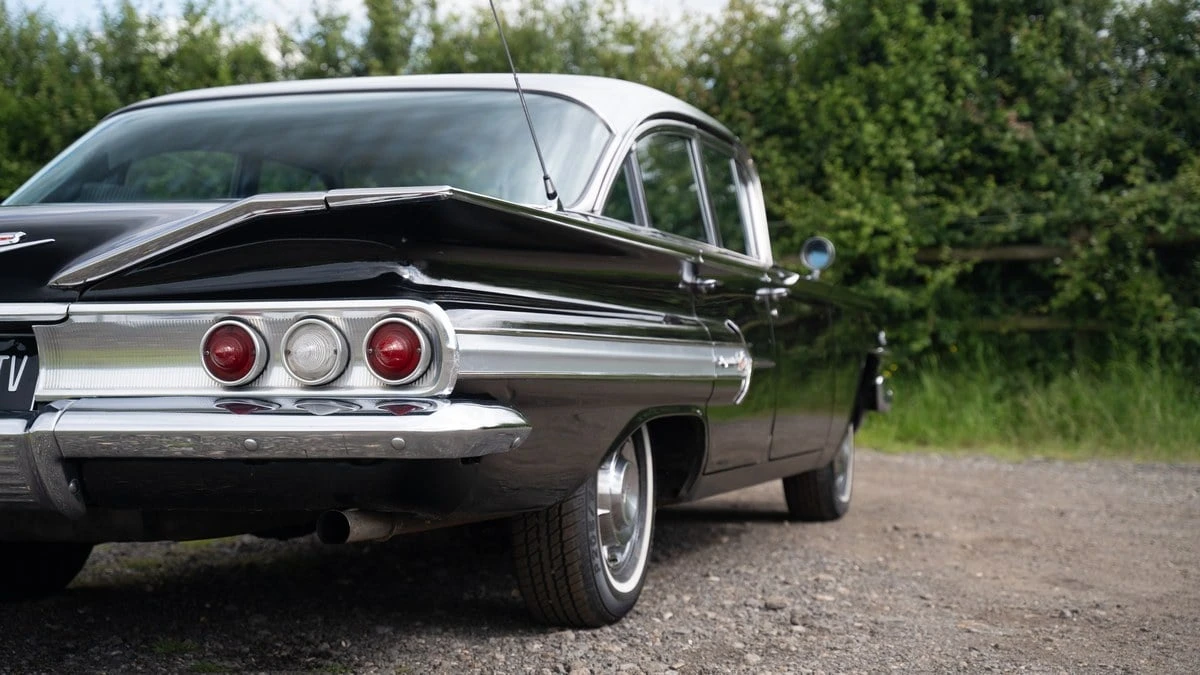 1960 Chevrolet Impala 2nd Gen - Image 26 of 27