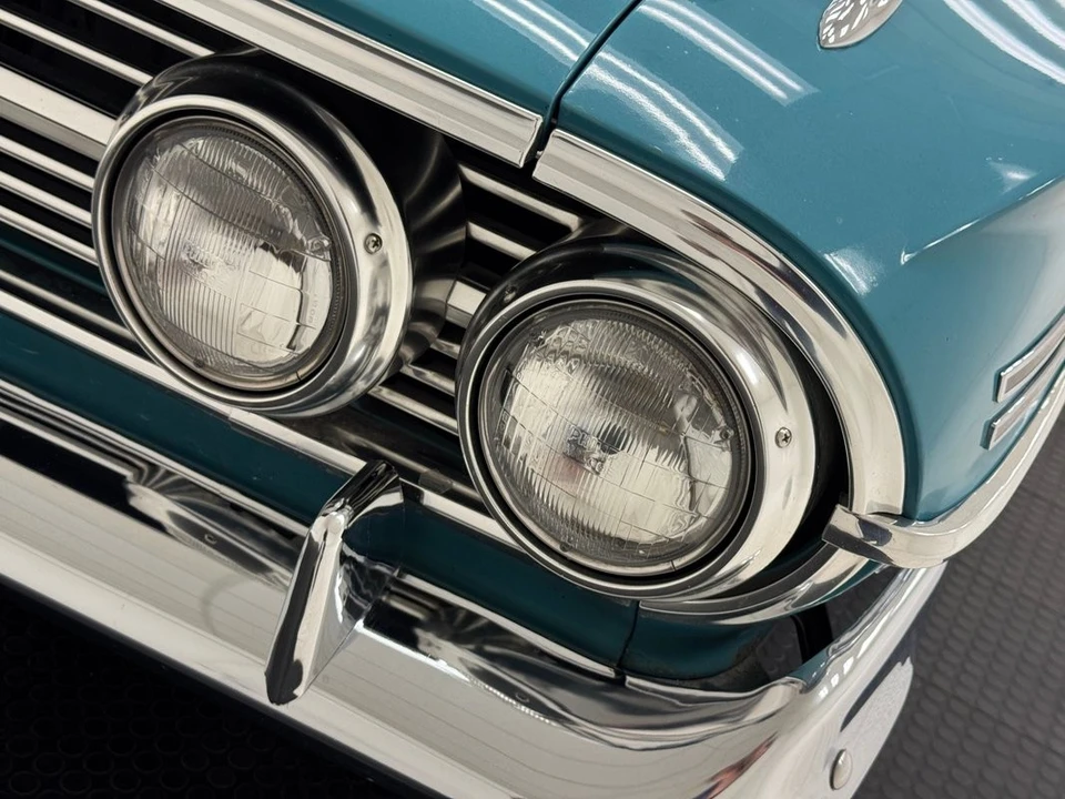 1960 Chevrolet Impala 2nd Gen - Image 10 of 21
