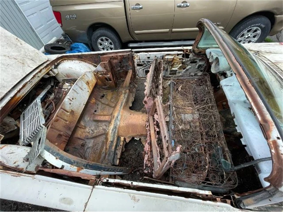 1960 Chevrolet Impala 2nd Gen - Image 5 of 19