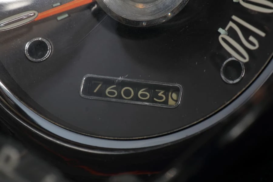 1960 Chevrolet Impala 2nd Gen - Image 15 of 27
