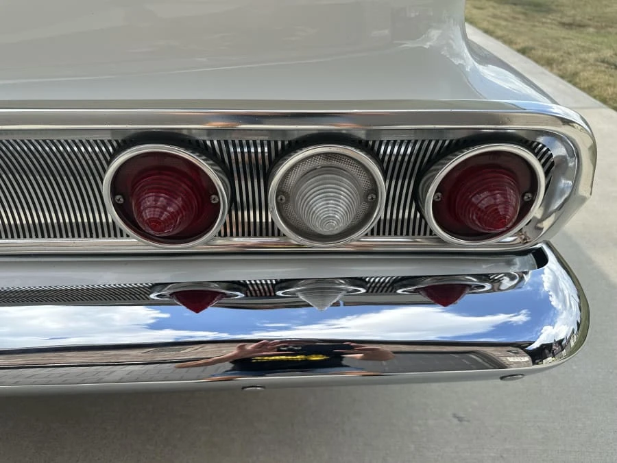 1960 Chevrolet Impala 2nd Gen - Image 25 of 31