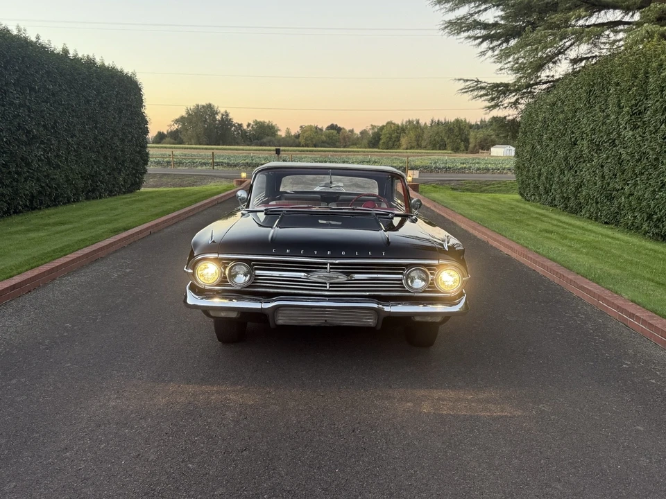 1960 Chevrolet Impala 1st Gen - Image 10 of 21