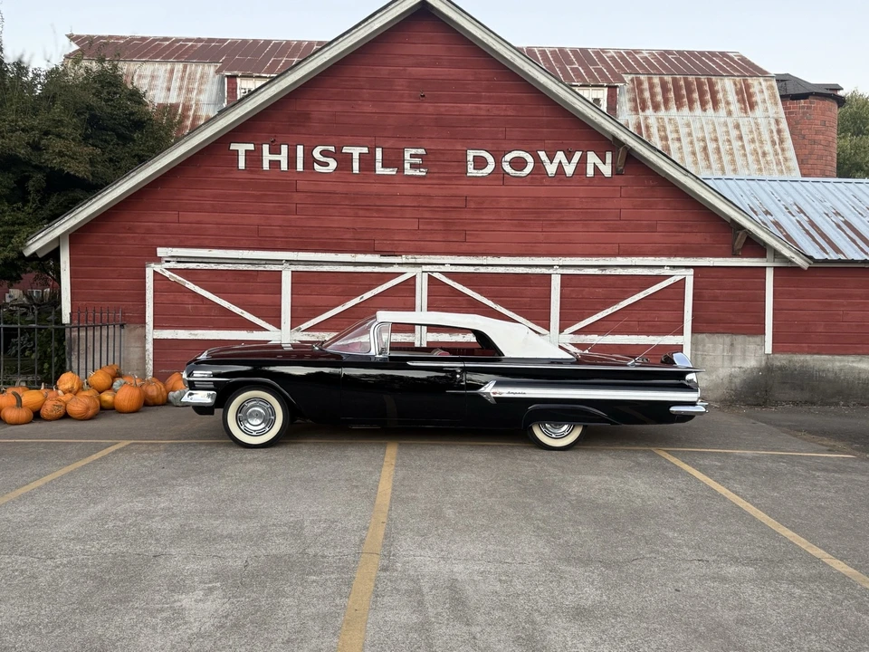1960 Chevrolet Impala 1st Gen - Image 12 of 21
