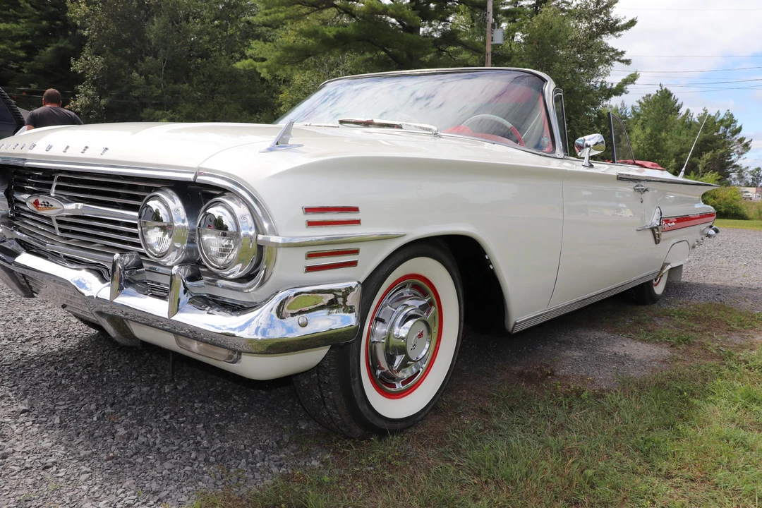 1960 Chevrolet Impala 2nd Gen - Image 3 of 31