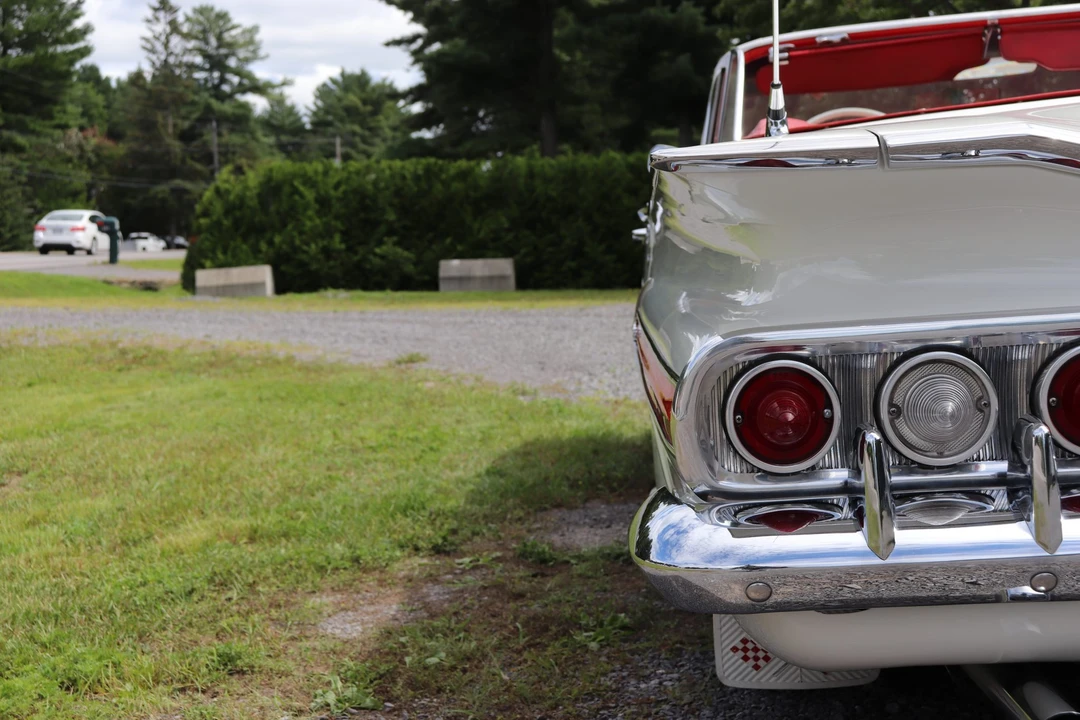 1960 Chevrolet Impala 2nd Gen - Image 8 of 31