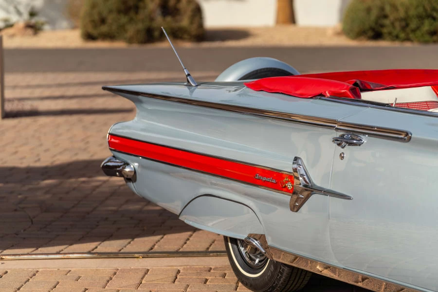 1960 Chevrolet Impala 2nd Gen - Image 9 of 25