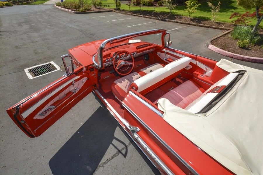 1960 Chevrolet Impala 2nd Gen - Image 4 of 12