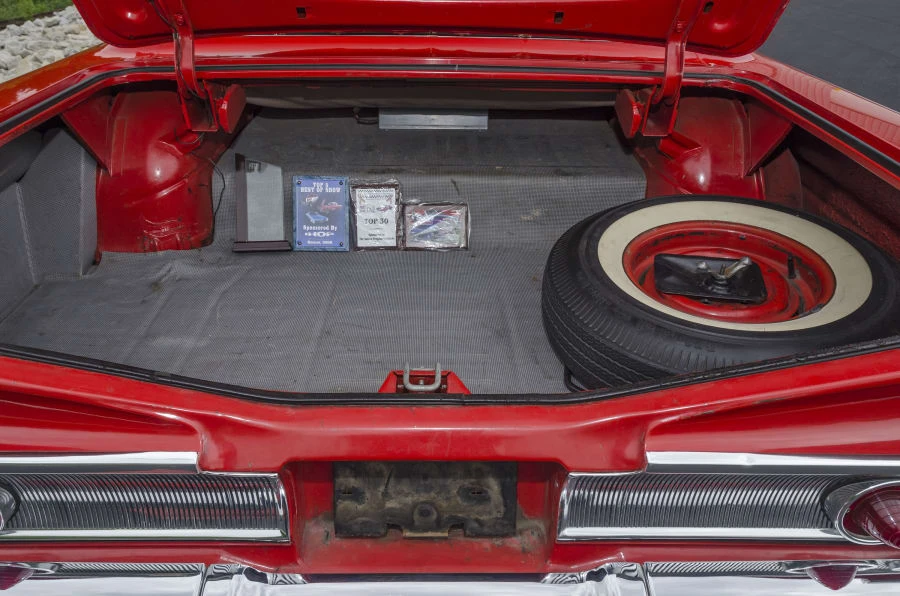 1960 Chevrolet Impala 2nd Gen - Image 6 of 12