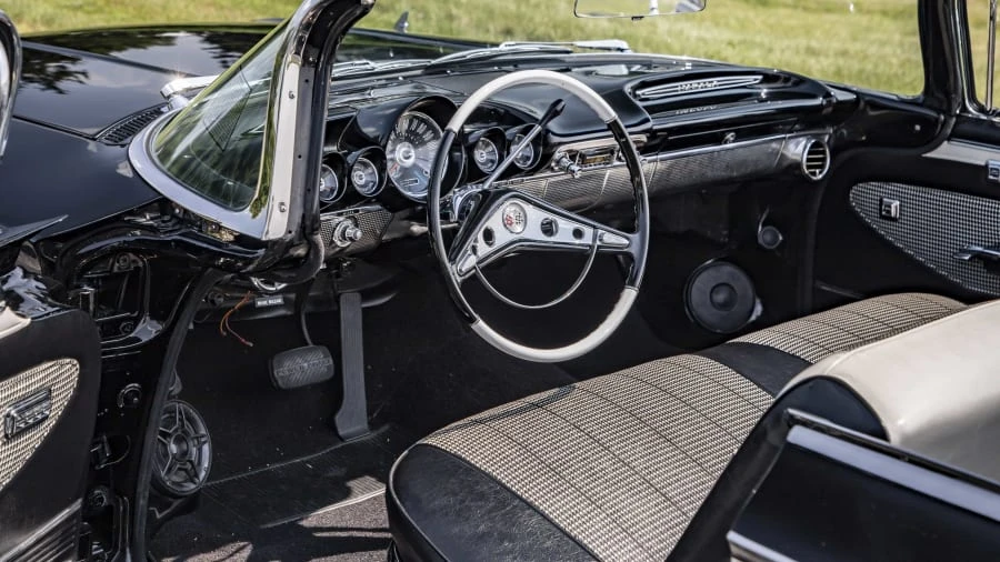 1960 Chevrolet Impala 2nd Gen - Image 4 of 16