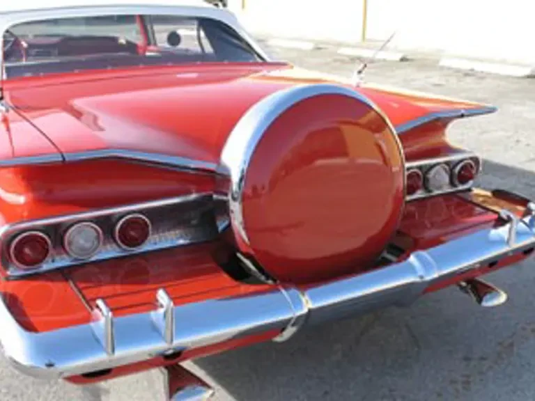 1960 Ford Thunderbird 1st Gen - Image 7 of 10
