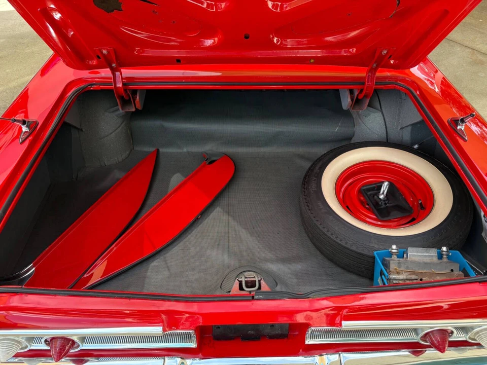 1960 Chevrolet Impala 2nd Gen - Image 9 of 31
