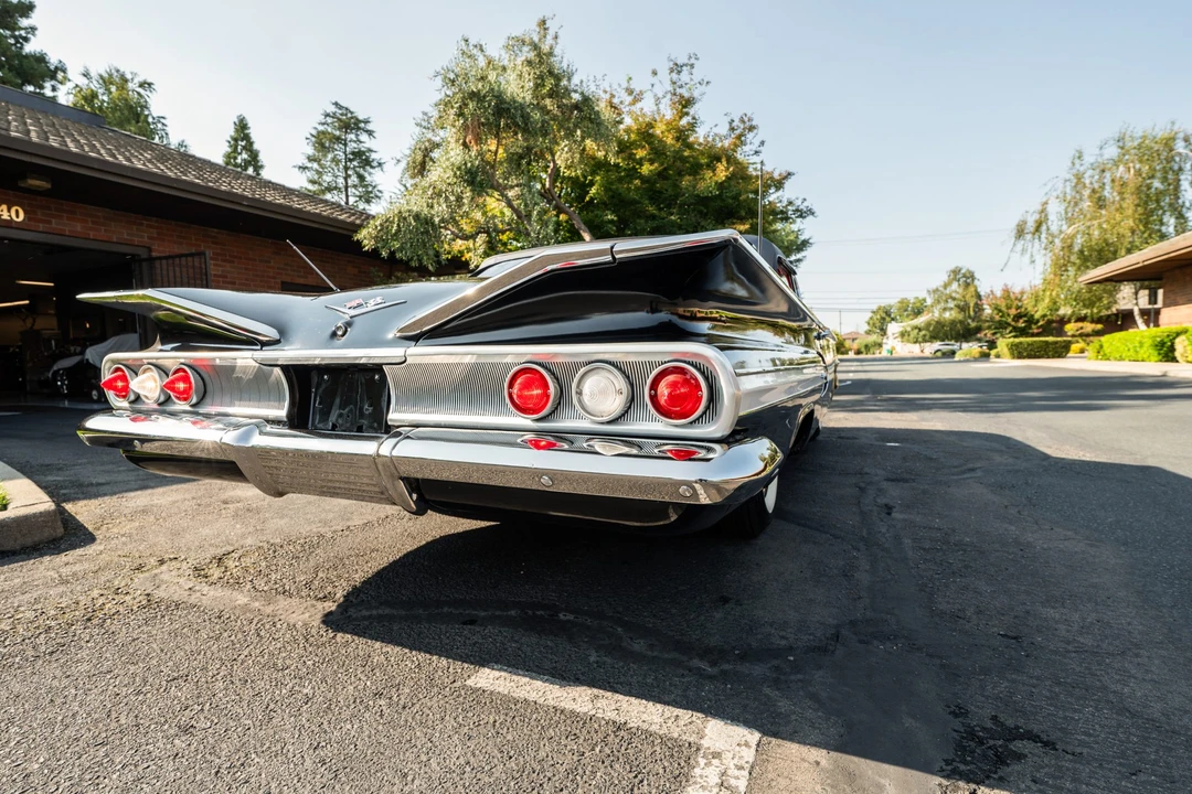 1960 Chevrolet Impala 2nd Gen - Image 15 of 31