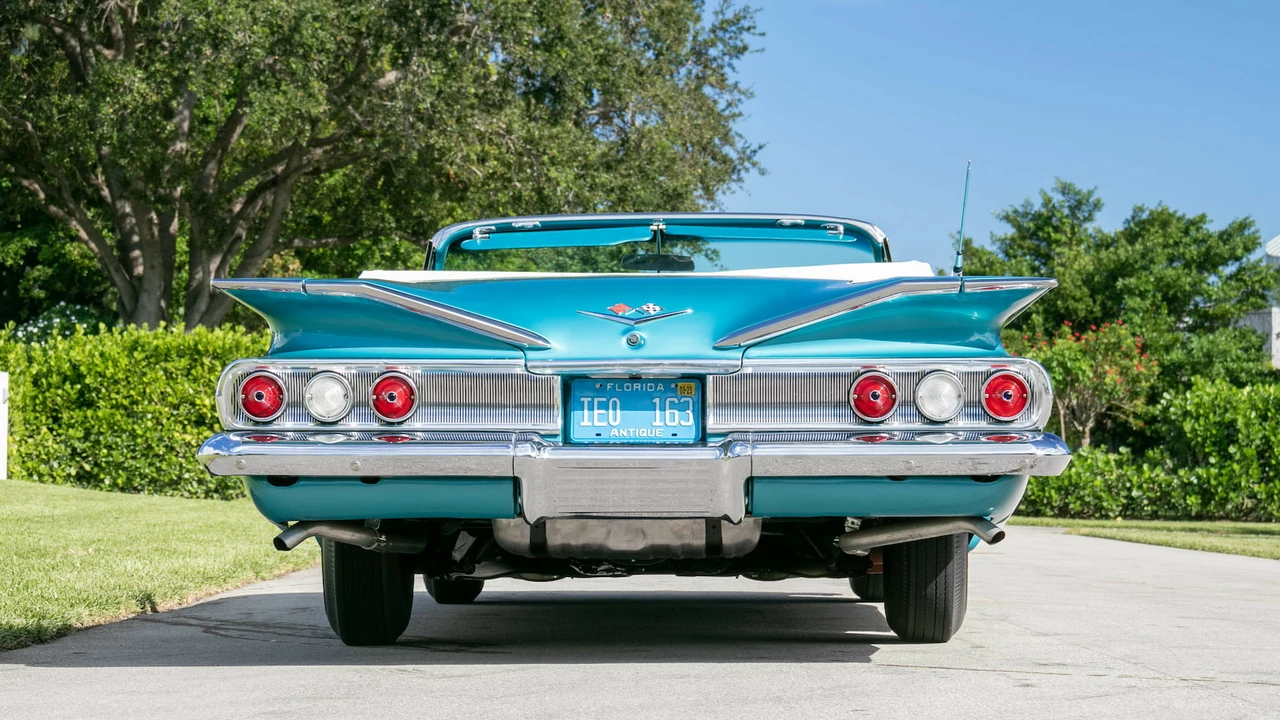1960 Chevrolet Impala 2nd Gen - Image 14 of 21