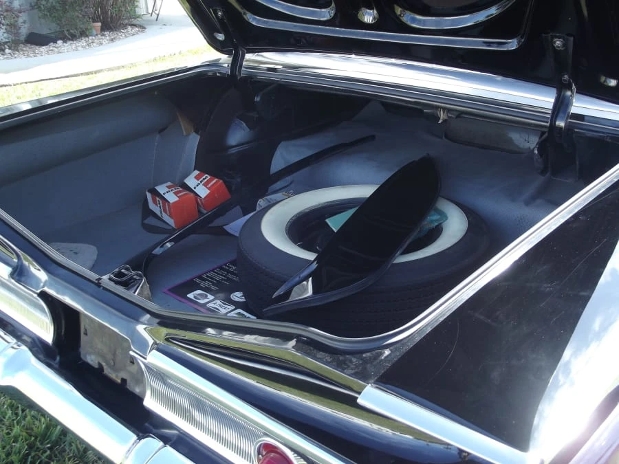 1960 Chevrolet Impala 2nd Gen - Image 6 of 7