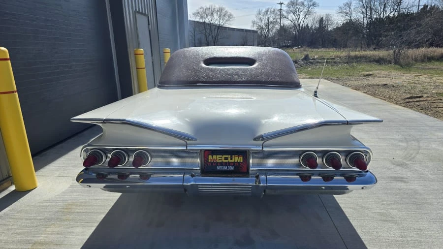 1960 Chevrolet Impala 2nd Gen - Image 5 of 15