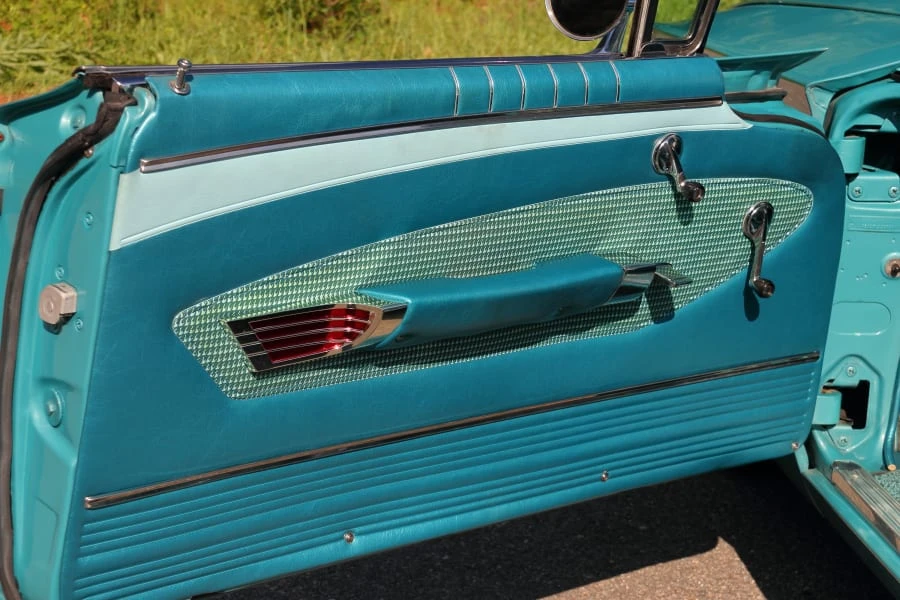 1960 Chevrolet Impala 2nd Gen - Image 20 of 31