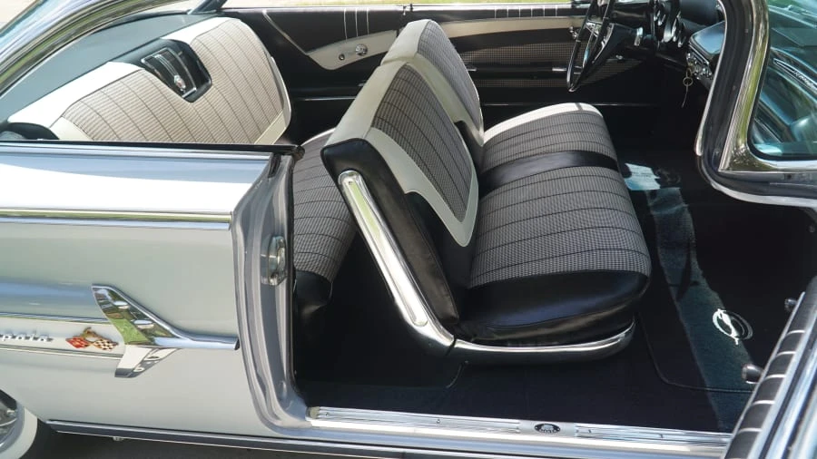 1960 Chevrolet Impala 2nd Gen - Image 28 of 31