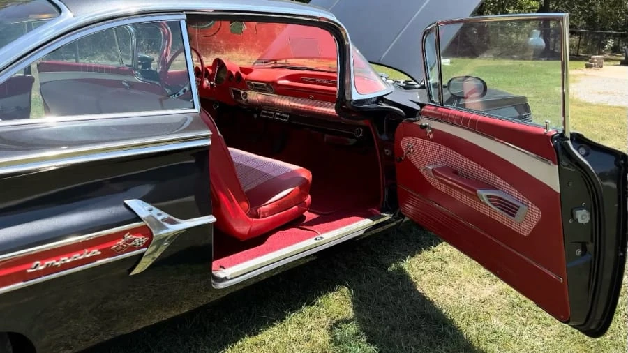 1960 Chevrolet Impala 2nd Gen - Image 12 of 17