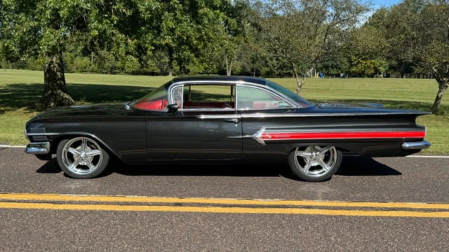 1960 Chevrolet Impala 2nd Gen - Image 5 of 15