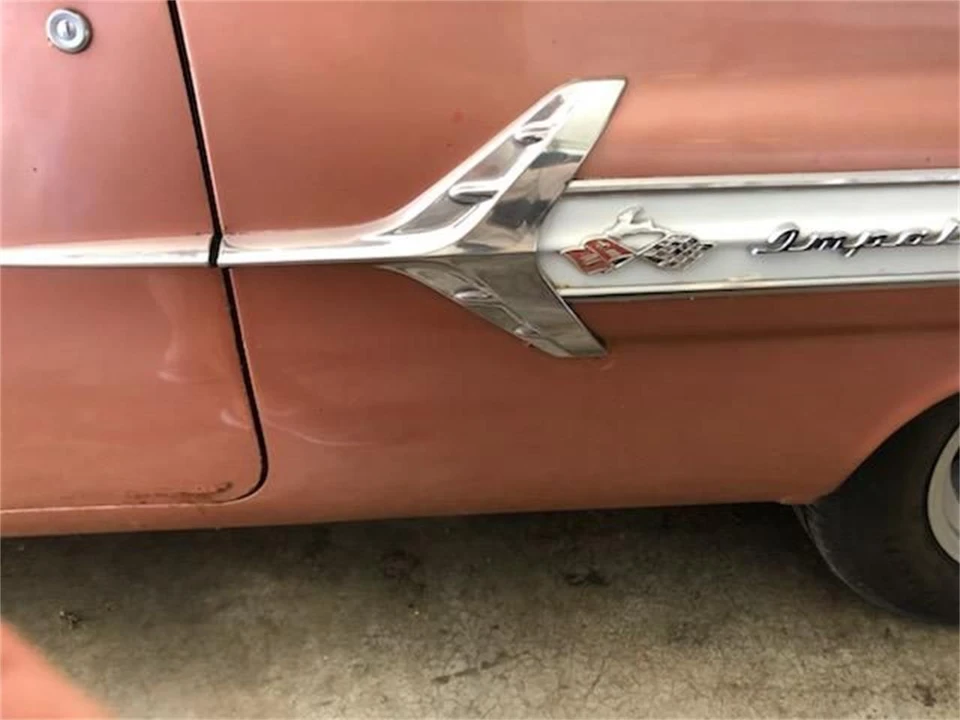 1960 Chevrolet Impala 2nd Gen - Image 16 of 30