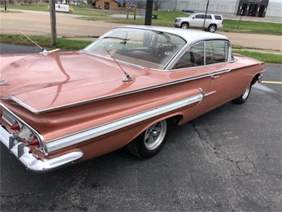 1960 Chevrolet Impala 2nd Gen - Image 10 of 30