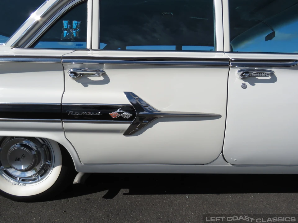 1960 Chevrolet Impala 2nd Gen - Image 28 of 31