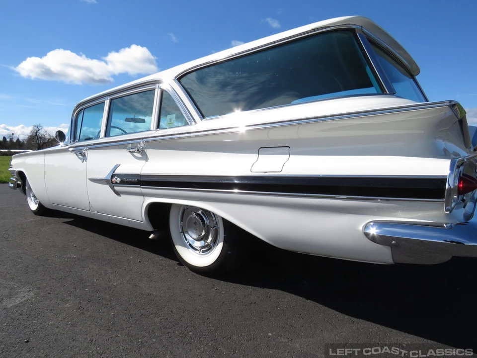 1960 Chevrolet Impala 2nd Gen - Image 16 of 31