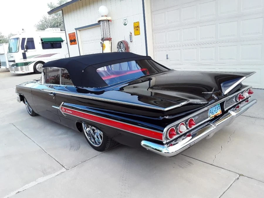 1960 Chevrolet Impala 2nd Gen - Image 11 of 12
