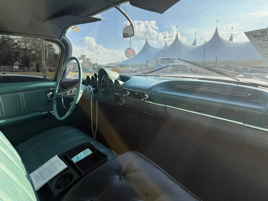 1960 Chevrolet Impala 1st Gen - Image 11 of 15