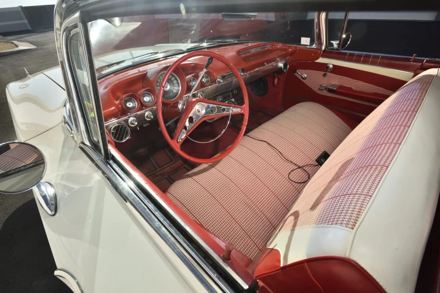 1960 Chevrolet Impala 2nd Gen - Image 26 of 31