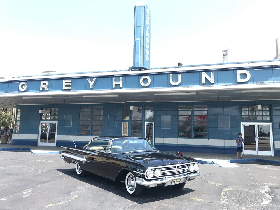 1960 Chevrolet Impala 2nd Gen - Image 20 of 31