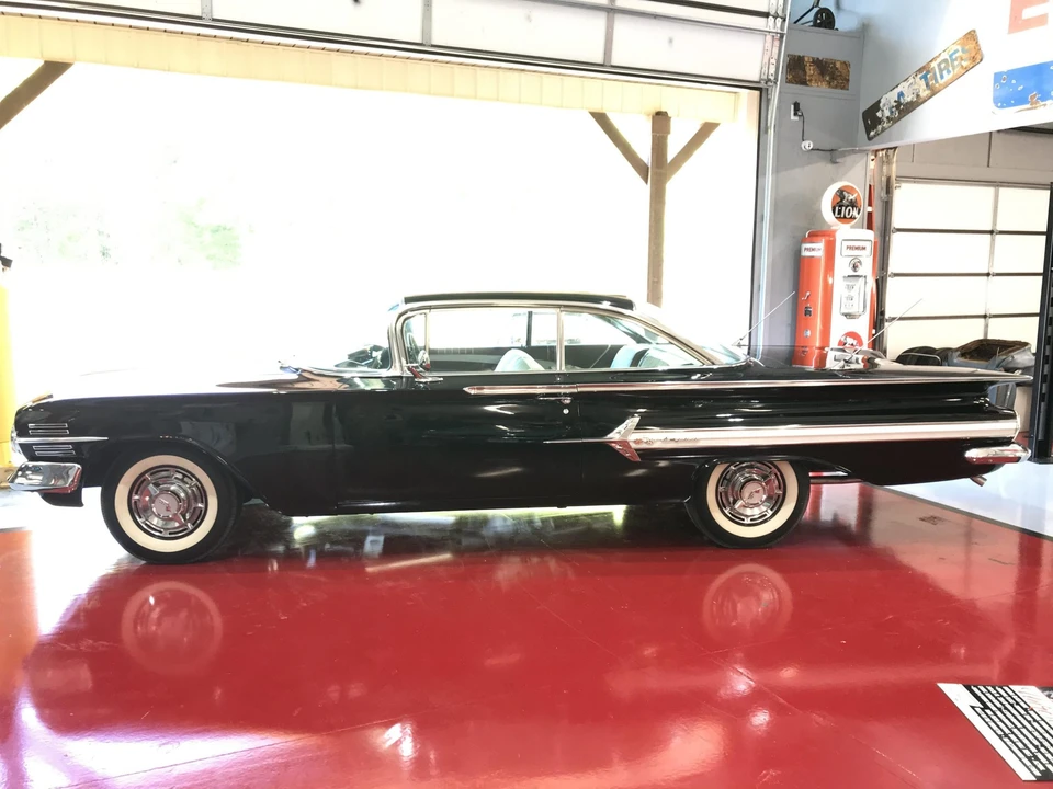 1960 Chevrolet Impala 2nd Gen - Image 28 of 31
