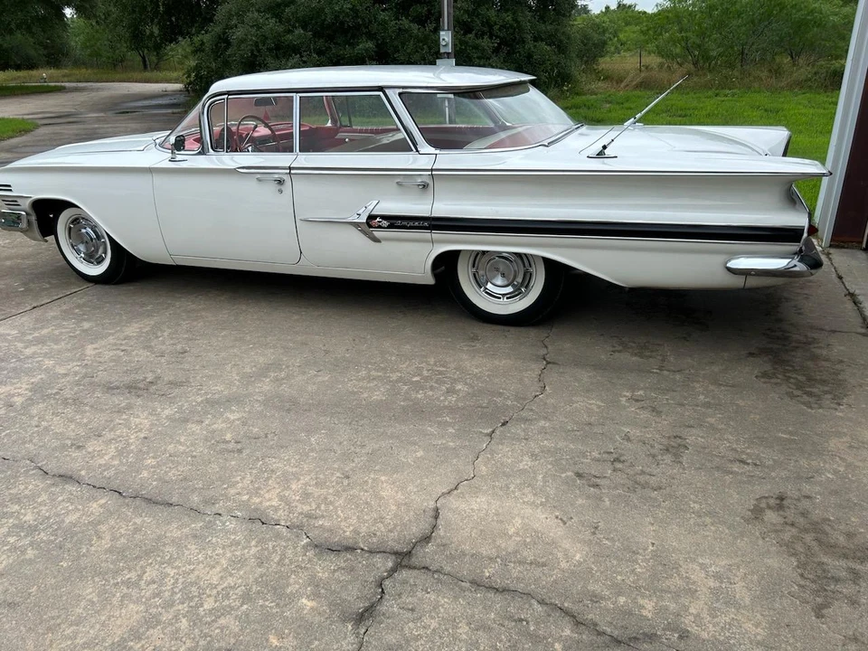 1960 Chevrolet Impala 2nd Gen - Image 12 of 31