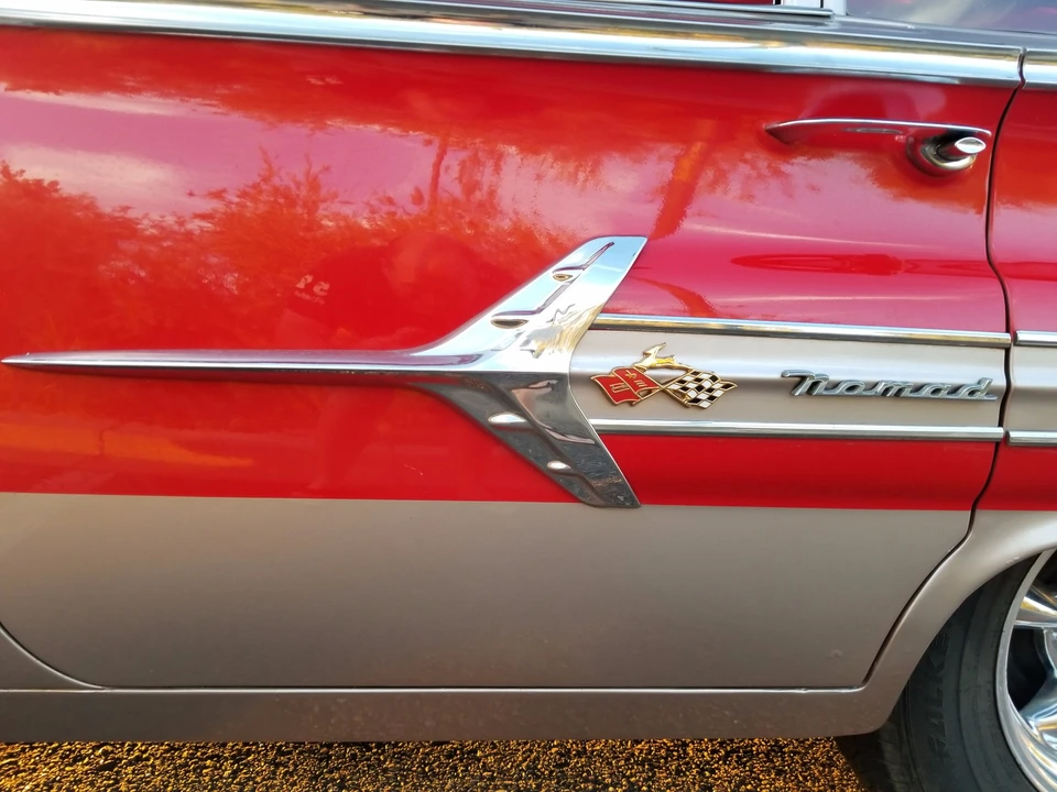 1960 Chevrolet Nomad - Image 28 of 31
