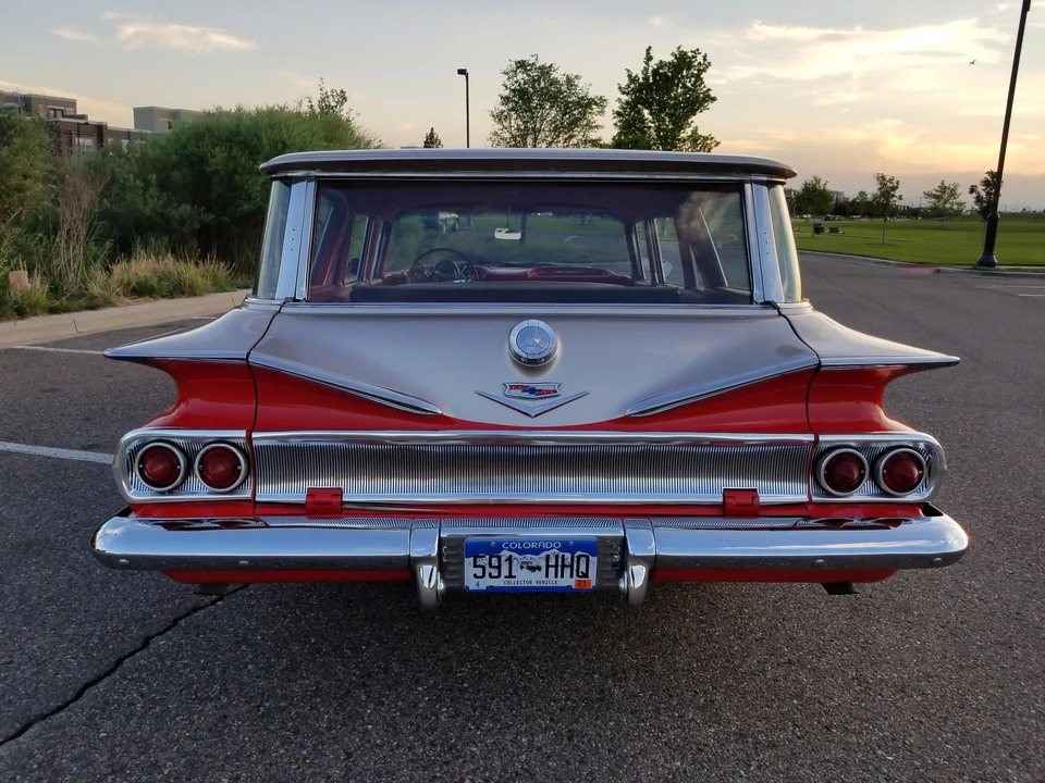 1960 Chevrolet Nomad - Image 2 of 31