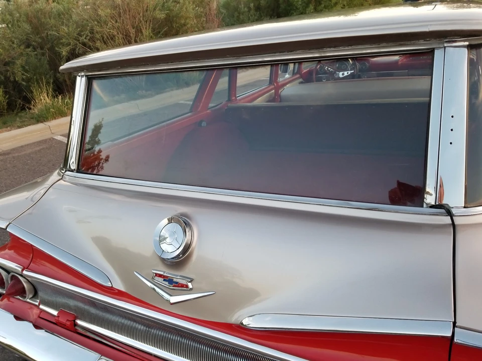 1960 Chevrolet Nomad - Image 23 of 31