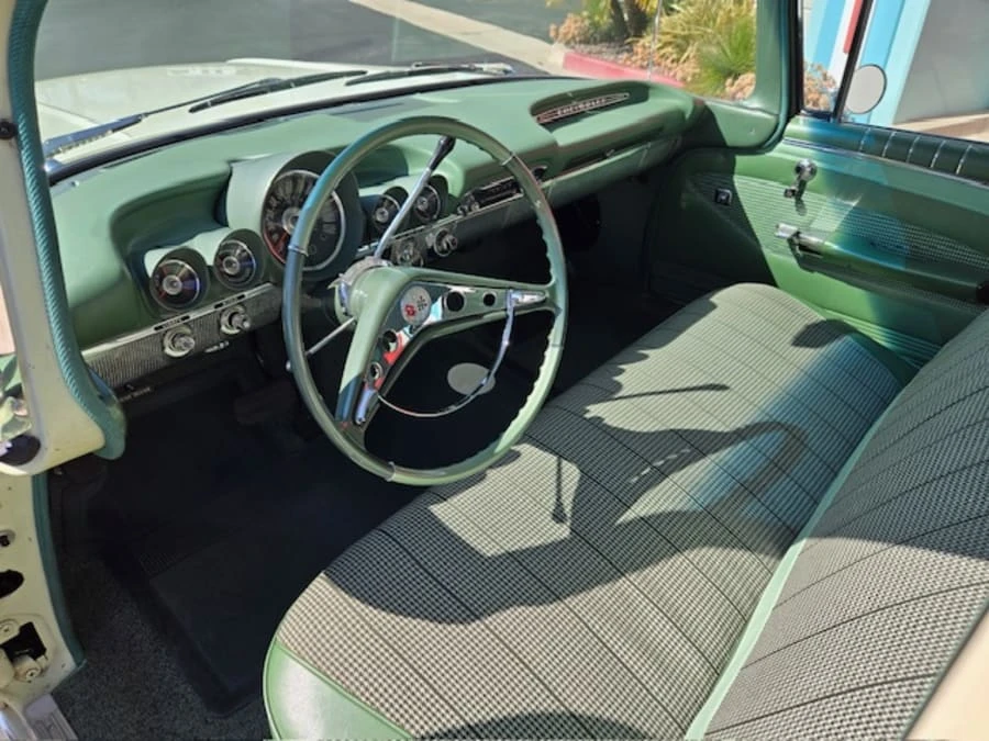 1960 Chevrolet Nomad - Image 11 of 30