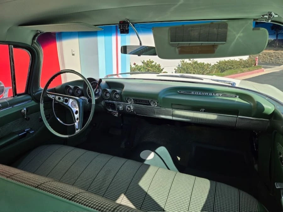 1960 Chevrolet Nomad - Image 24 of 30