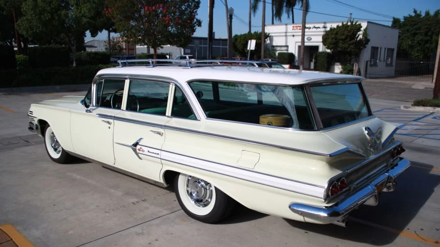 1960 Chevrolet Nomad - Image 2 of 10