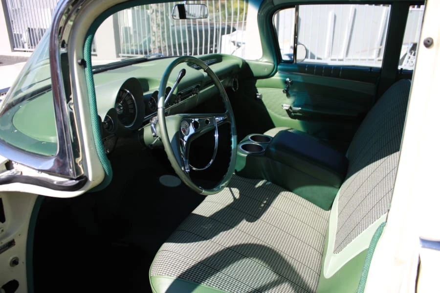 1960 Chevrolet Nomad - Image 4 of 10