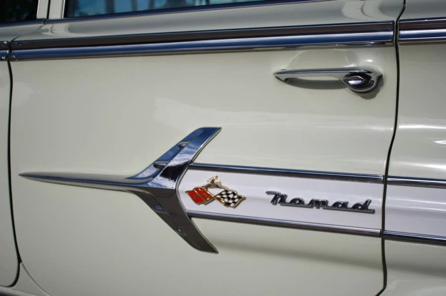 1960 Chevrolet Nomad - Image 8 of 10