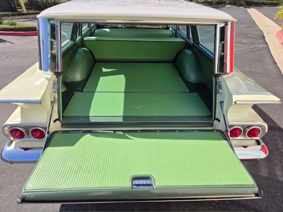 1960 Chevrolet Nomad - Image 13 of 30